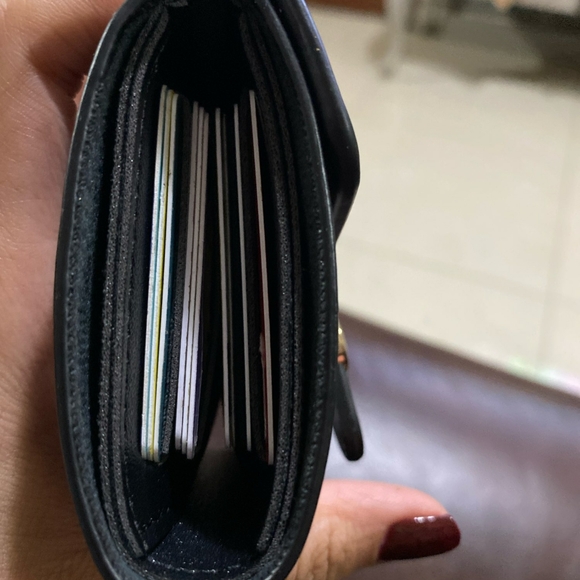 C Wallet - Picture 4 of 4